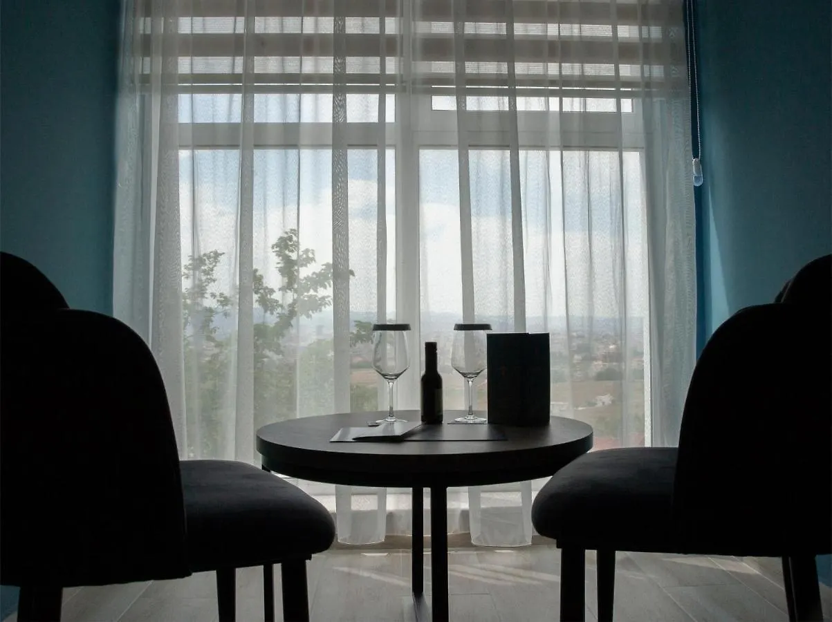 Jata Crown Hotel Tiran 3*,  Arnavutluk