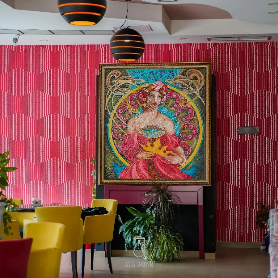 ***  Jata Crown Hotel Tirana Albania
