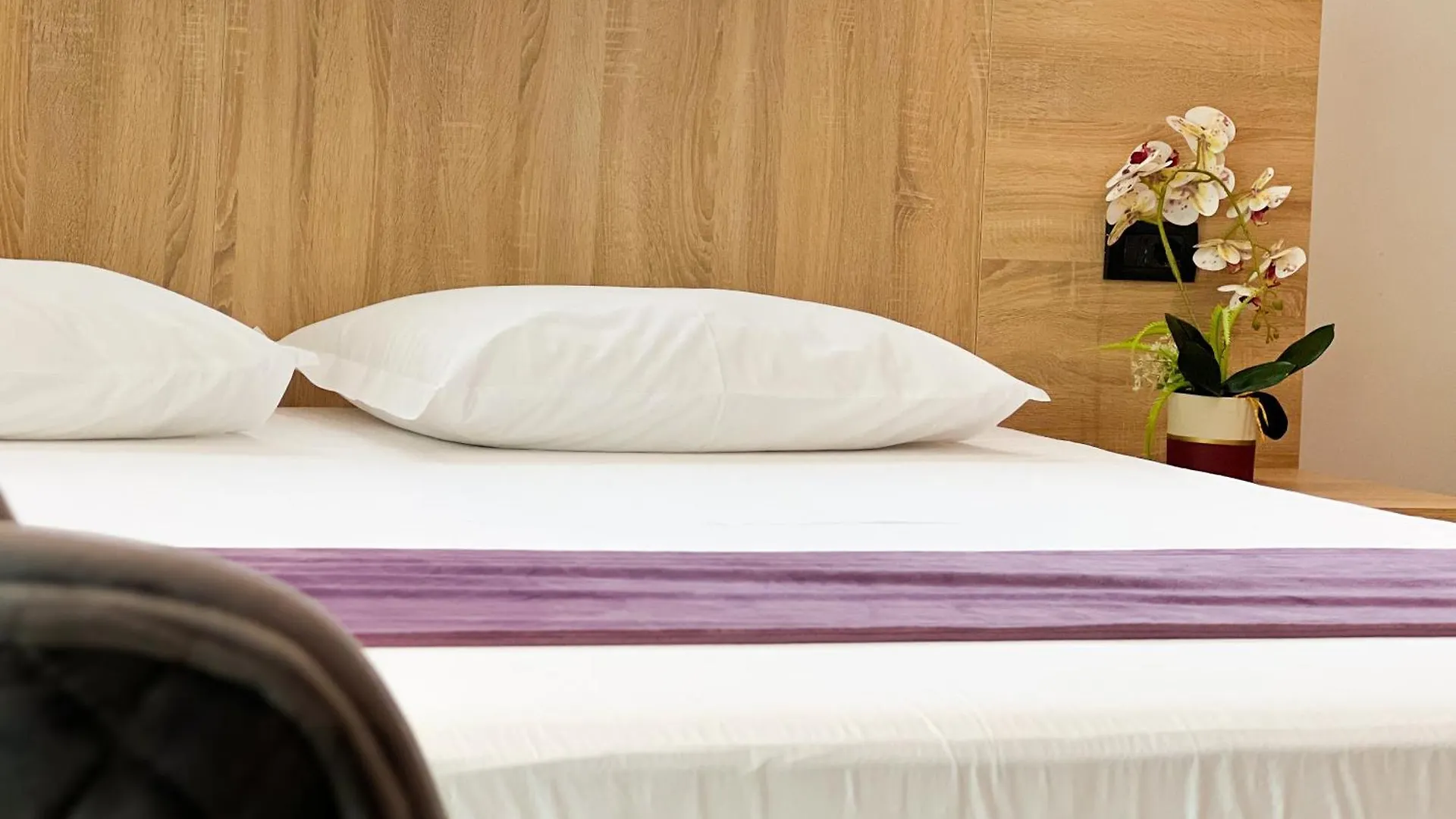 ***  Jata Crown Hotel تيرانا ألبانيا