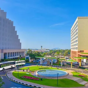 تحقق من التوفر